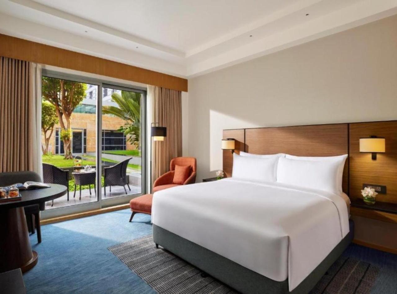 Rosewood Suites A Family Hotel Near Delhi Airport นิวเดลี ภายนอก รูปภาพ