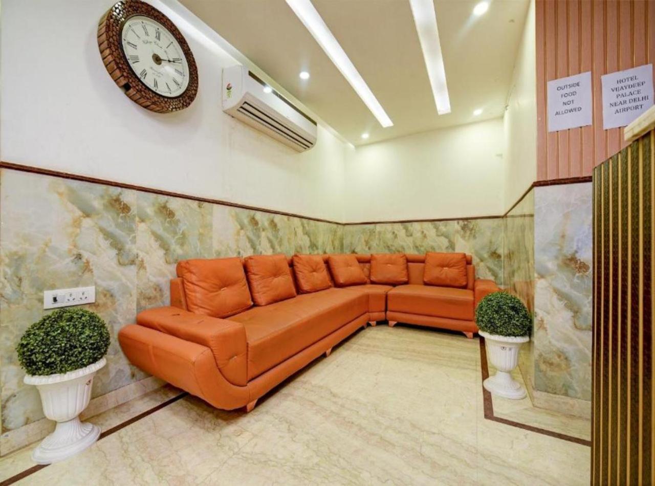 Rosewood Suites A Family Hotel Near Delhi Airport นิวเดลี ภายนอก รูปภาพ