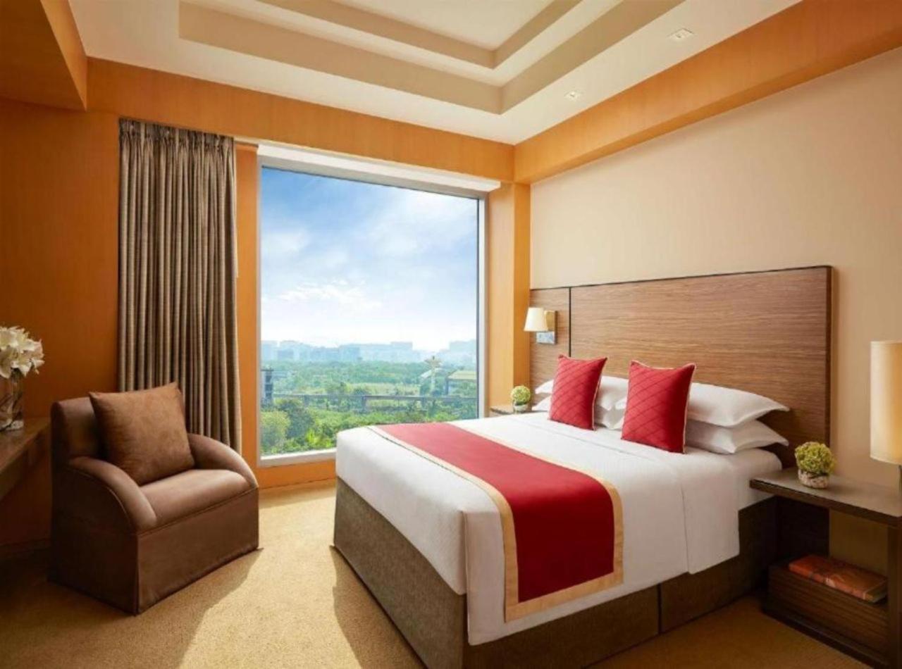 Rosewood Suites A Family Hotel Near Delhi Airport นิวเดลี ภายนอก รูปภาพ